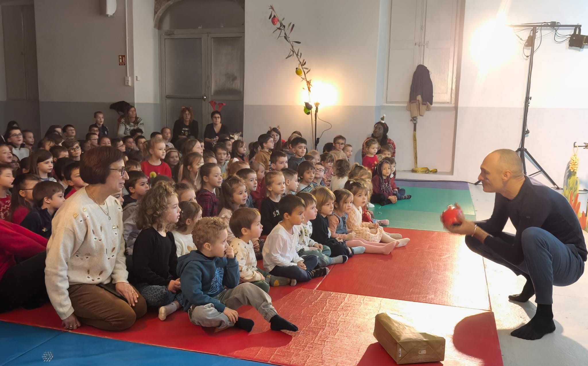 spectacle le singe roi 2025